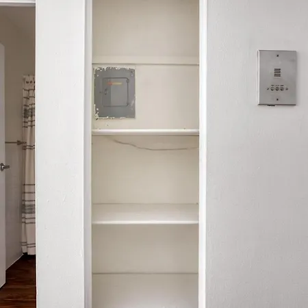 Apartment Trendy Longwood Studio Nr Mission Park Bos-669 Boston