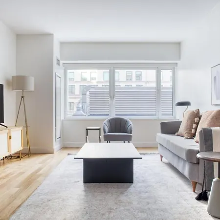 Back Bay 1br W Wd Gym Nr Copley Sq Bos-574 *