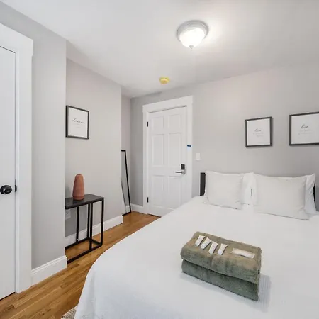 4br1bth South Perfect For Commutes