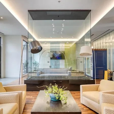 Apartment S 1br W Gym Wd By Seaport Lawn On D Bos-335