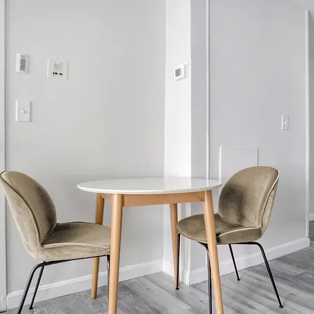 Apartment Charming N End 2br On Salem St Bos-450 Boston