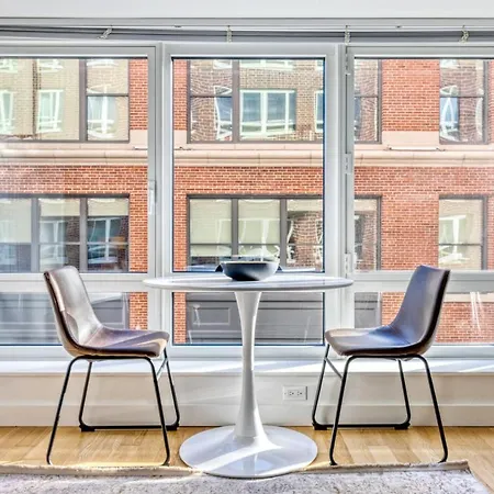 Back Bay 1br W Wd Gym Nr Copley Sq Bos-575