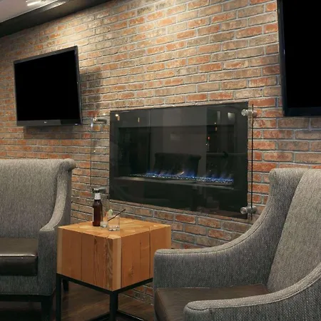 Wyndham Beacon Hill Hotel 4*