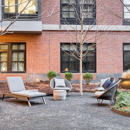 S End W Wd Gym Nr Sowa District Bos-613 Apartment