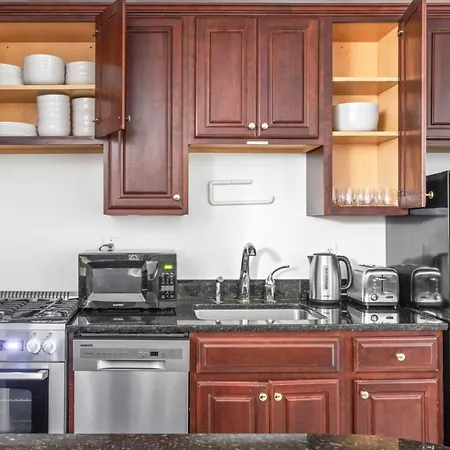 Apartment Longwood 2br W Wd Nr Mission Hill Bos-652 Boston