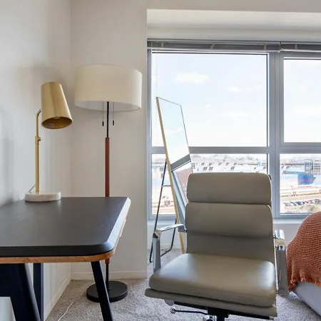 East Cambridge 1br W Gym Wd Nr Lechmere T Bos-866 Apartment