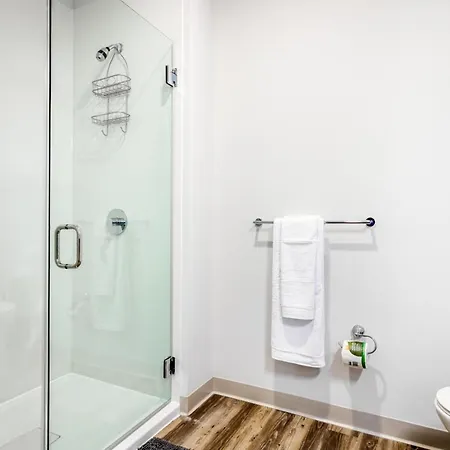 Brighton 1br W Wd Doorman Nr T Shopping Bos-327 Apartment