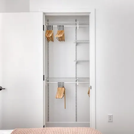 Back Bay 1br W Wd Gym Nr Common Bos-842 Apartment *
