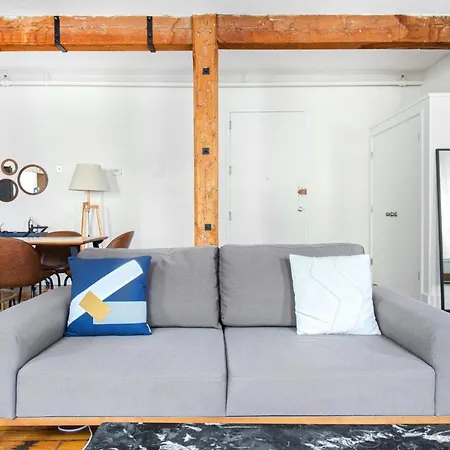 S End Loft W Pool Art Gallery Steps To T Bos-357 *