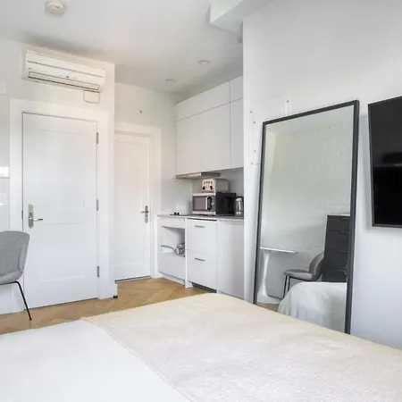 Cozy S End Nr T Shops Dining Bos-442 Apartment Boston