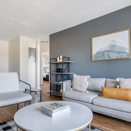 Apartment Longwood 2br W Wd Nr Roxbury Crossing Bos-864