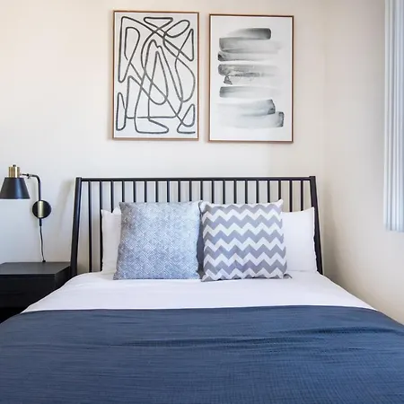 Longwood 2br W Wd Nr Roxbury Crossing Bos-864 * Boston