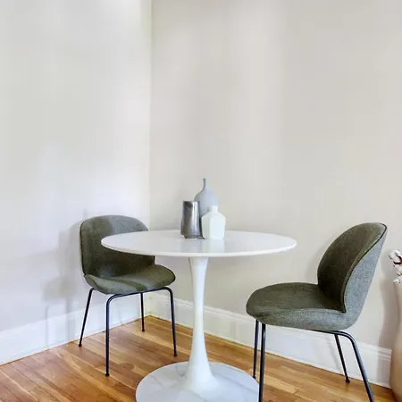 Brighton 1br Steps From Cleveland Circle Bos-416 Boston