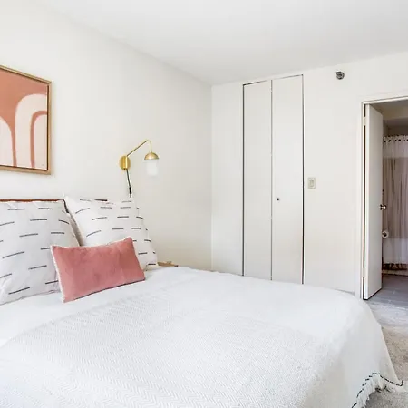 Apartment Back Bay 2br2b Steps From Prudential Center Bos-410