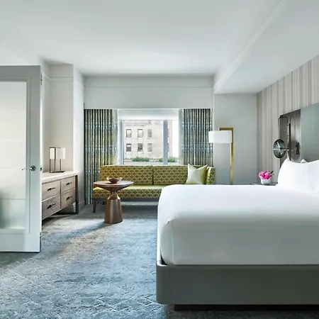 The Ritz-carlton,