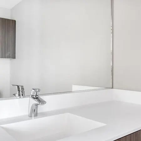 N Station 1br W Wd Gym Nr Td Garden Bos-706 Boston