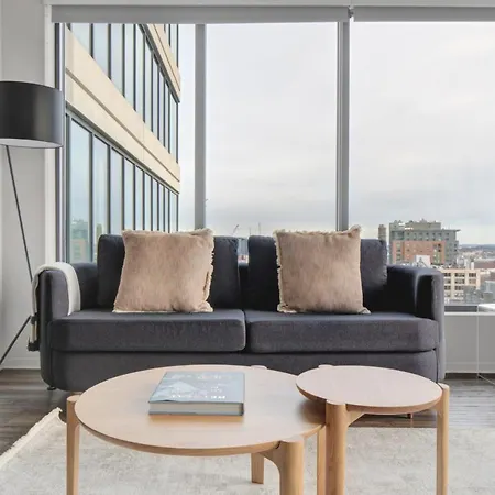 Downtown 1br W Luxury Amenities Rooftop Views Bos-504 *