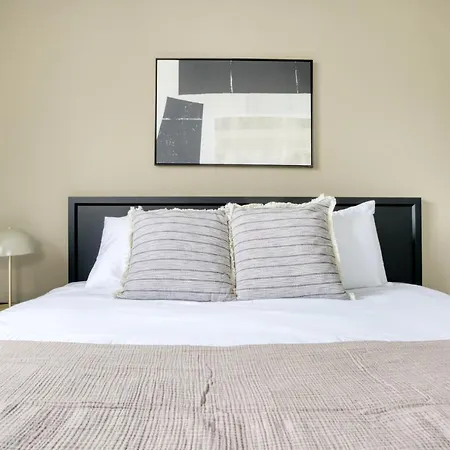 Longwood 2br Nr Orange T Lines Bos-651 * Boston