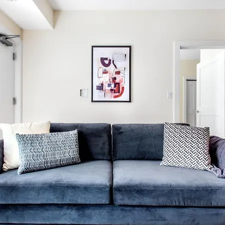 Apartment Fenway 2br W Gym Steps From Fenway Park Bos-371