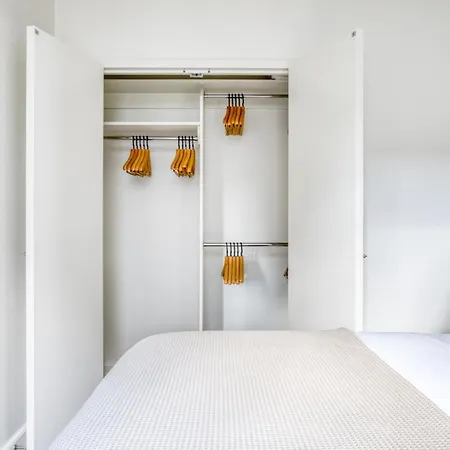 Beauty In Back Bay 1br W Gym Nr The Common Bos-419 Boston