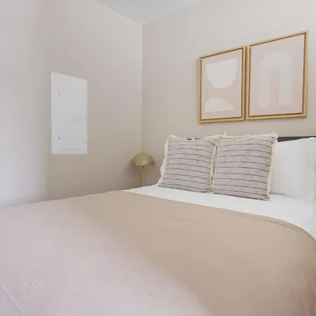 Somerville W Gym Wd Nr Line Bos-702 Apartment