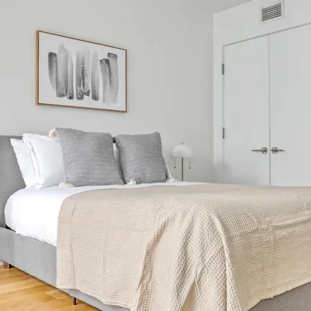 S 1bd Nr Restaurants Shops Bos-580 *