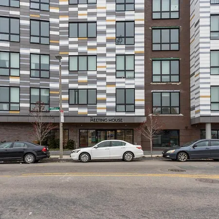 Savin Hill 2br W Wd Nr Red Line Shops Bos-623 Apartment