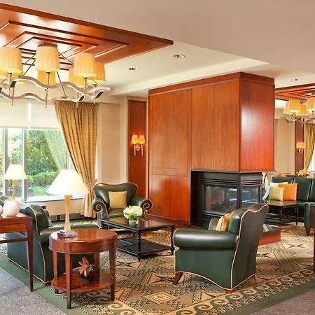 By Marriott Harbor On Tudor Wharf 3*