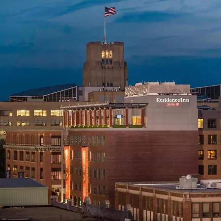 Hotel By Marriott Back Bay/fenway 3*