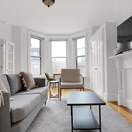 Back Bay 1br Steps From Restaurants Shopping Bos-556 *