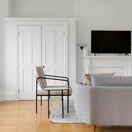 Apartment Back Bay 1br Steps From Restaurants Shopping Bos-556