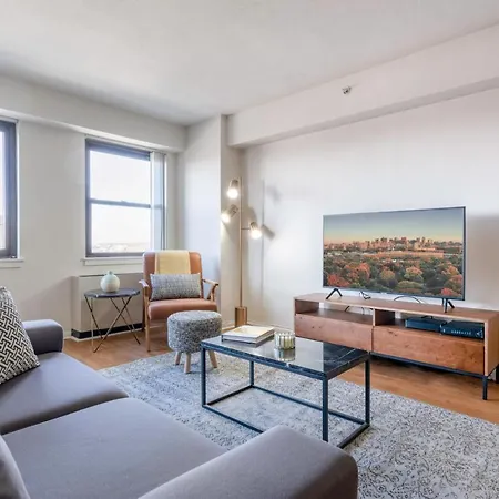 Beacon Hill 2br Wgreat Views Gym Doorman Bos-54