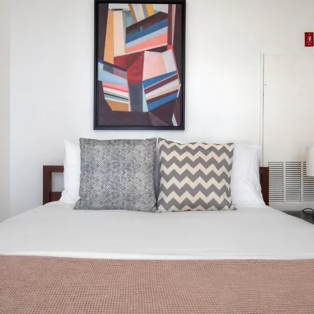 Apartment South W Wd Nr Red Line Bos-887