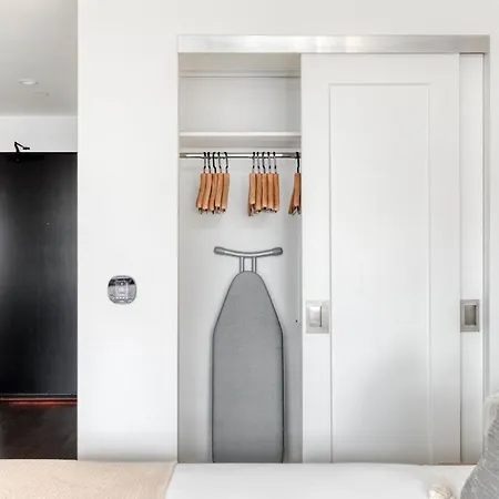 Apartment Fenway W Wd Roof Gym Nr Fenway Park Bos-855 Boston