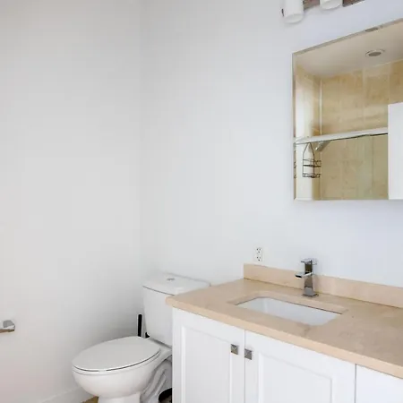 Apartment Fenway 2br W Gym Wd Nr Restaurants Shops Bos-874 Boston