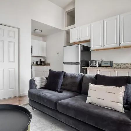 Well-located S 1br On E Broadway Bos-473 *