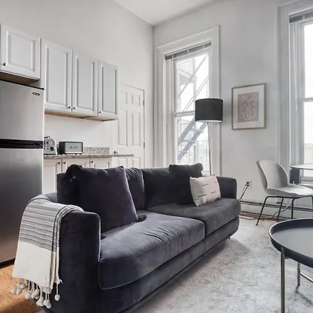 Well-located S 1br On E Broadway Bos-473 *