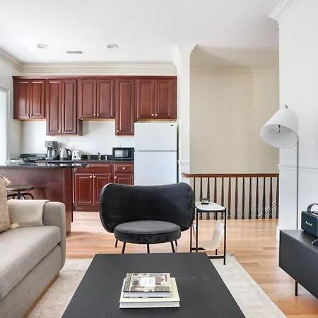 Longwood 2br W Wd Nr Mission Hill Bos-655 Apartment Boston
