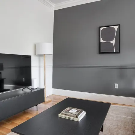 Longwood 2br W Wd Nr Mission Hill Bos-655
