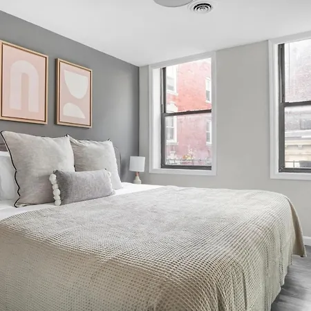 Charming N End 2br On Salem St Bos-452 Boston