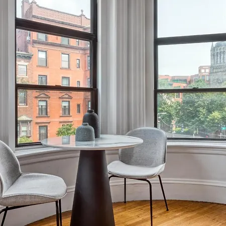 Apartment Back Bay 1br Steps From Newbury St Esplanade Bos-393 Boston