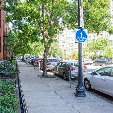 Back Bay 1br Steps From Newbury St Esplanade Bos-393 *