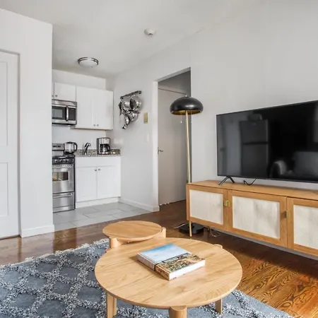 Well-located S 1br On E Broadway Bos-474 * Boston