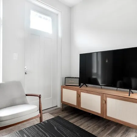 Apartment Brighton 1br W Wd Gym Nr T Shops Dining Bos-323 *