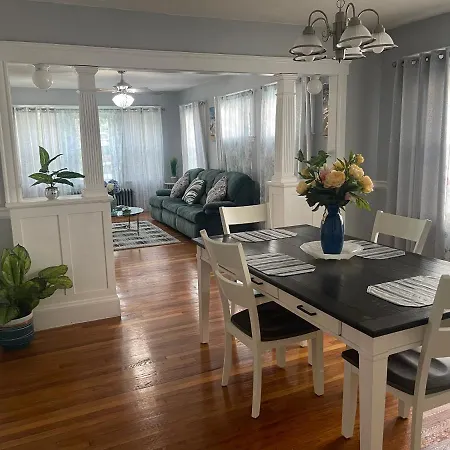Apartment Luxury 2 Bedroom Private *