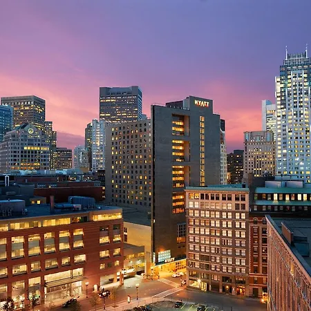 Hyatt Regency 4*