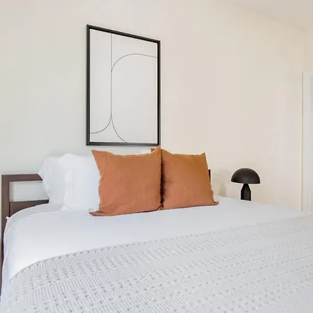 Fenway 2br W Gym Wd Nr Line Shops Bos-873 Apartment Boston