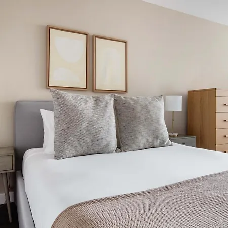 Back Bay W Gym Wd Nr Restaurants Bos-867 Apartment Boston