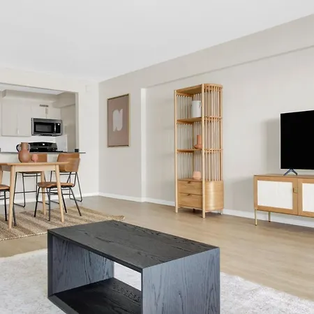 Spacious Beacon Hill 1br Wviews Gym Bos-499