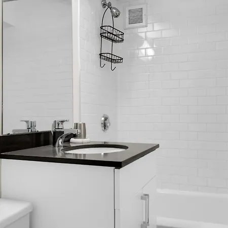 Spacious Beacon Hill 1br Wviews Gym Bos-499 *